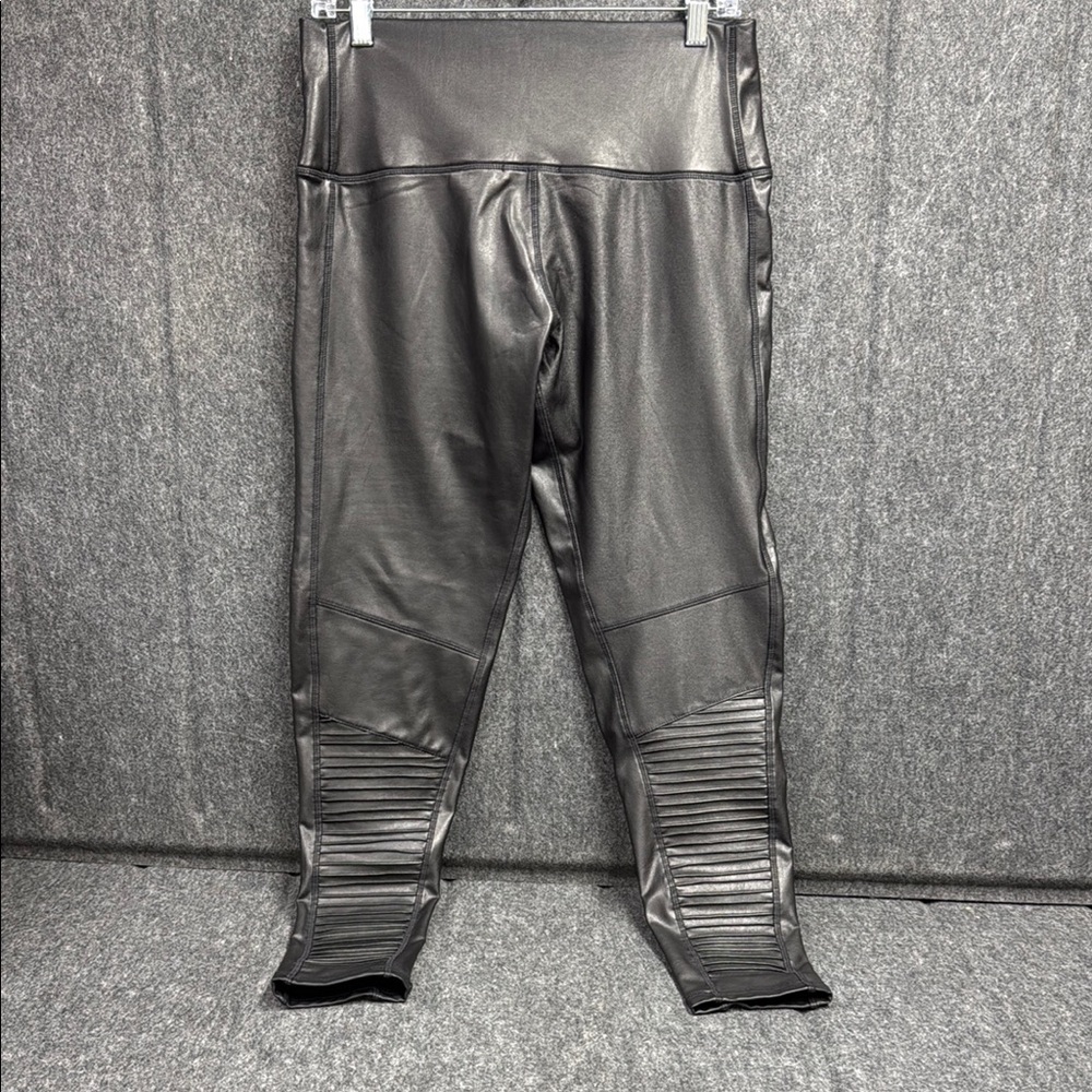 7 For All Mankind Black Glossy Leggings with Ribbed Details